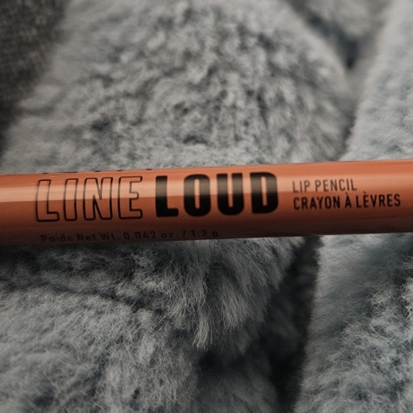 Nyx Line Loud Lip Liner Goal Crusher make up makeup lipstick stick sexy crayon - Picture 2 of 3